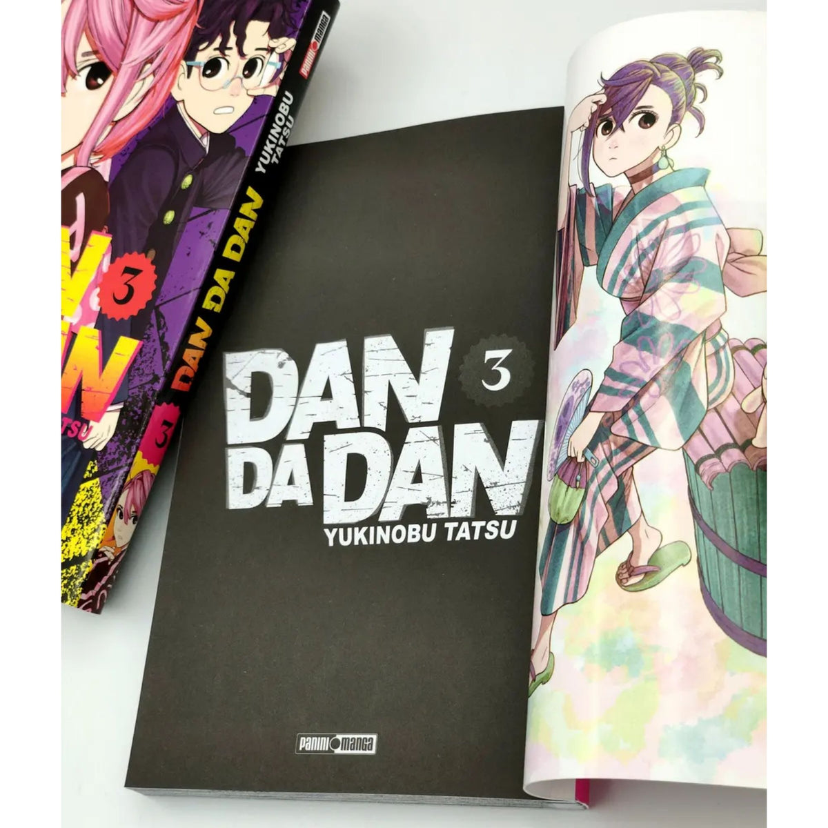 Dandadan | Set Coleccionable Volúmenes 1-4 de Yukinobu Tatsu Edición Completa Fans de Manga