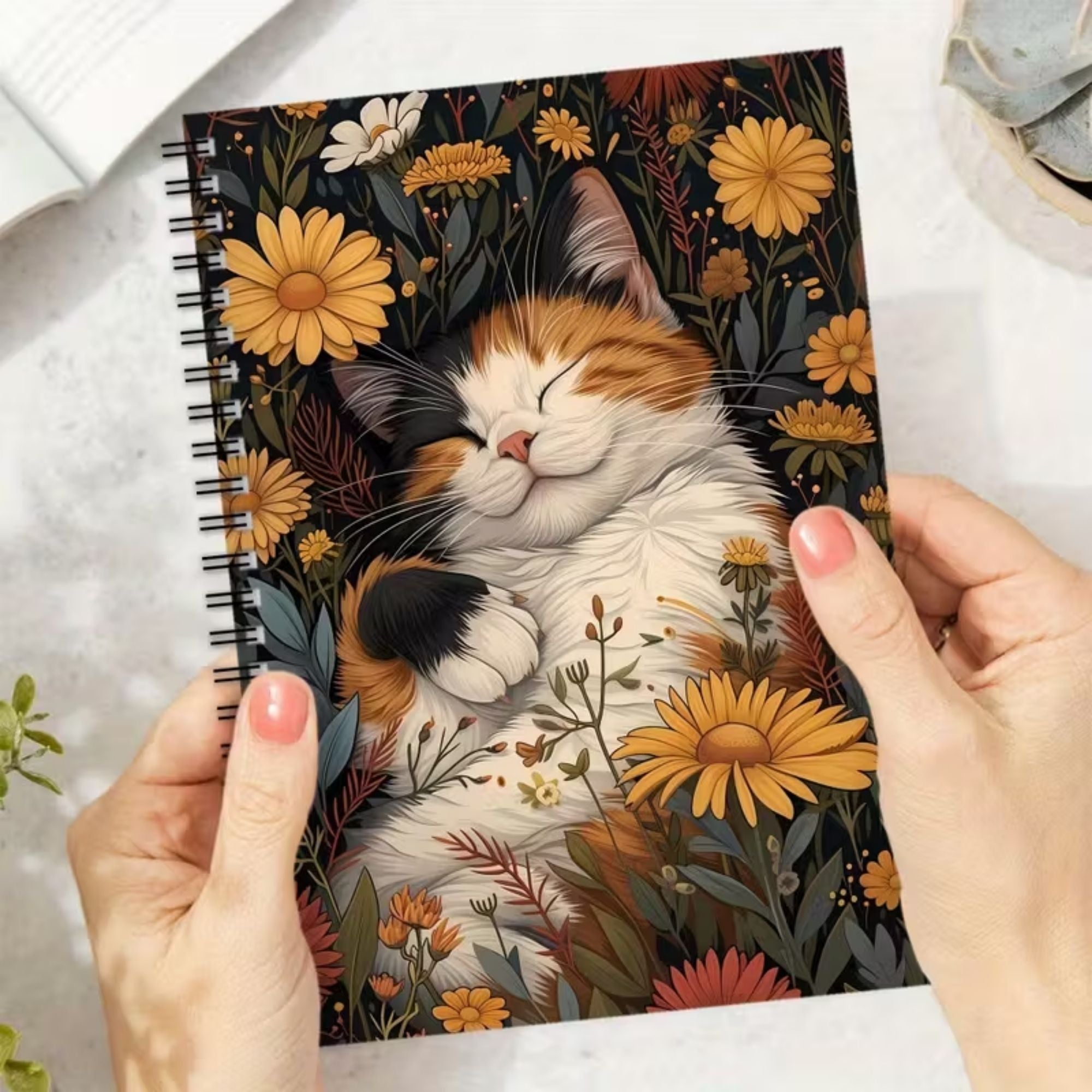 LIBRETA PREMIUM ESPIRAL GATO TRICOLOR A5 — THE BLUE CAT