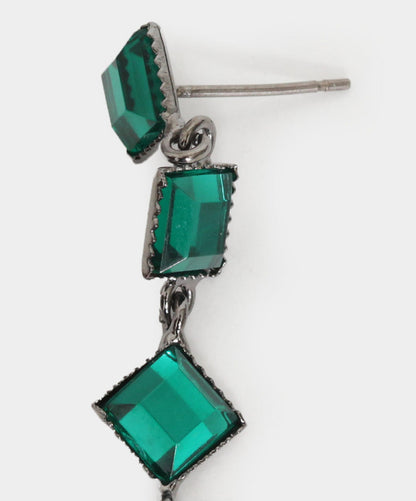 Aretes Largos Geométricos con Cristales Verde Esmeralda – Colección Bali