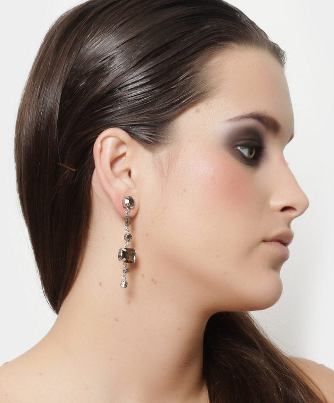 Aretes Bengal Geométricos con Cristales en Tono Humo